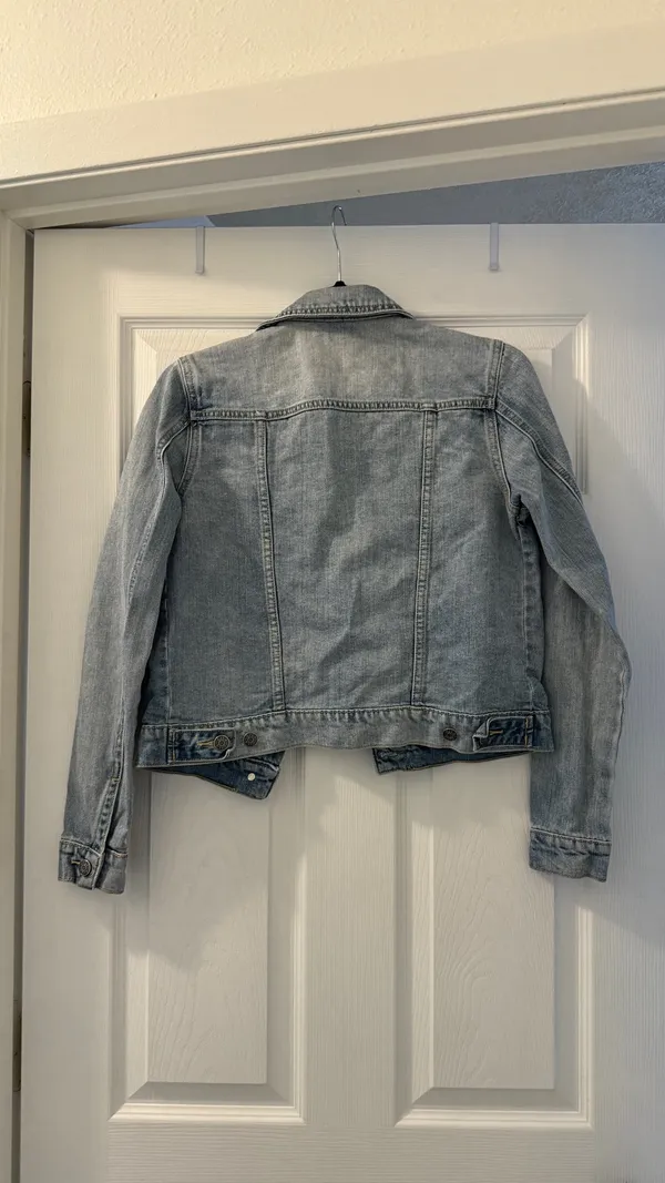 Carly Jean Los Angeles Jean Jacket - Image 2