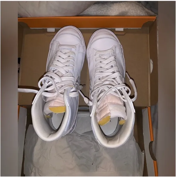 Nike Blazer Women’s - Image 2