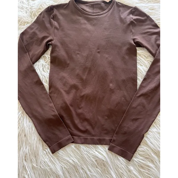 Skims Soft Smoothing Long Sleeve Top Cocoa Size XS - Image 3