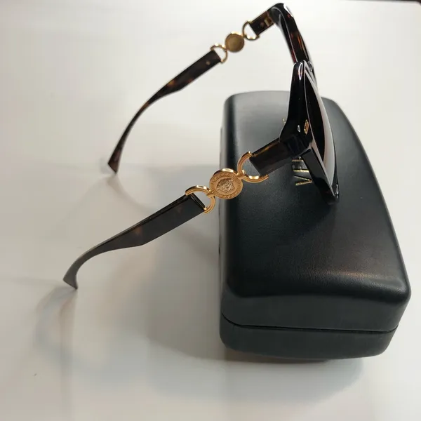 Versace VE4442 Women’s Tortoise Sunglasses with Medusa Logos at Temples ~ BNIB! - Image 3