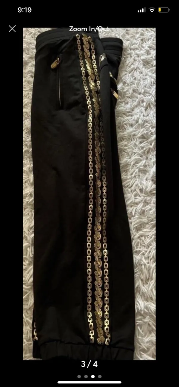 Apple bottoms capris - Image 3