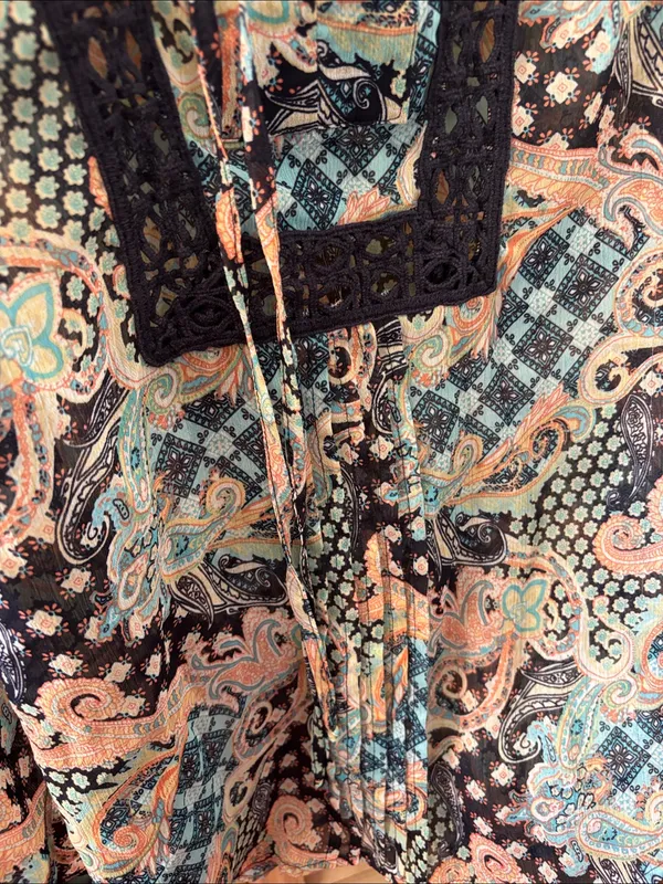 Black Rainn Paisley Tie-Front Sheer Sleeveless Tunic Large - Image 4