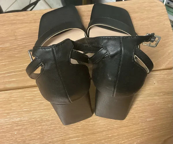 Black Dreampairs block heels Size 8 - Image 3