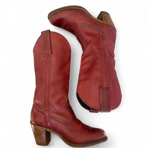Unbranded Women's Red and Burgundy Boots - Image 5