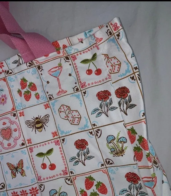 NEW Tote Multiple - Image 6