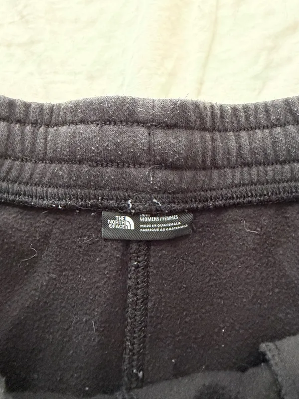 North Face Black Cuffed Sweatpants - Image 4