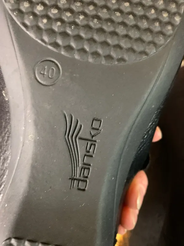 Dansko Black Leather Shoes Size 40 - Image 7