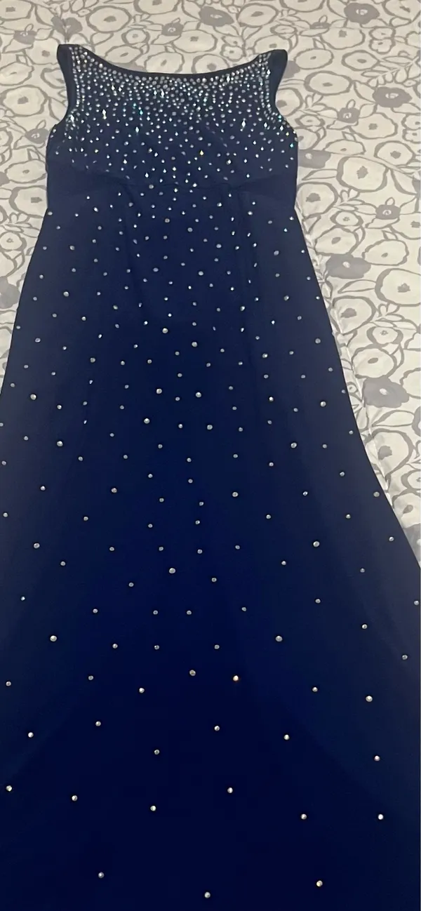 Blue Rhinestone Beaded Woman’s Long Evening Gown New Without Tags party (SZ 3 ) - Image 7