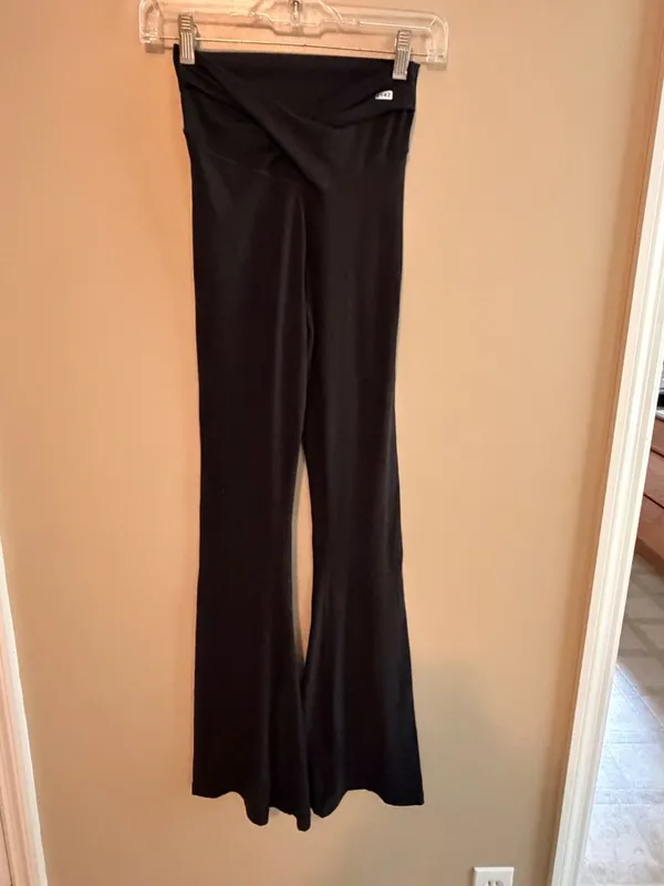 Offline By Aerie Black High-Waisted Foldover Yoga Pants Womens S Stretch Flare - Image 3