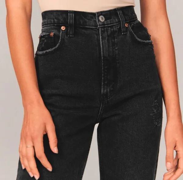 Abercrombie Black 90's Straight Leg Ultra High Rise Curve Love Jeans - Image 5