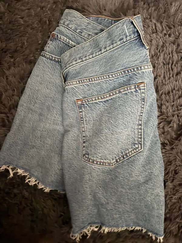 Abercrombie Jean Shorts Mom - Image 4