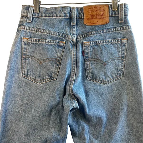 Levi's 550‎ Vintage 90s Mom Jeans Light Wash Denim High Waisted USA Made Size 9 - Image 12