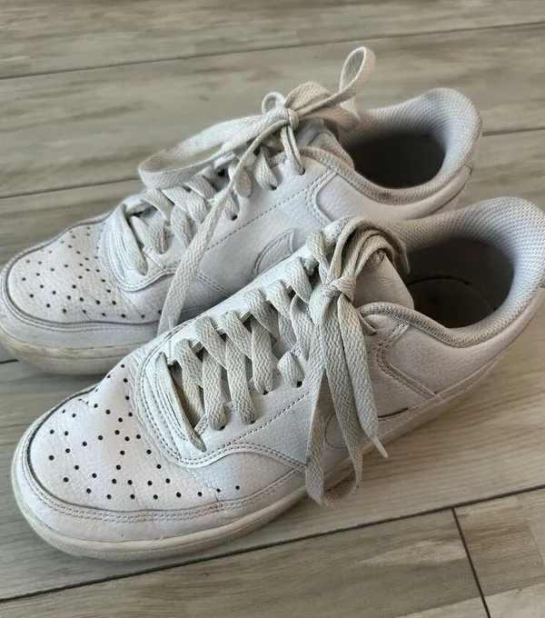 Nike Sneakers Women's 8 Triple White Court Vision Low Leather Casual Sporty - Image 4