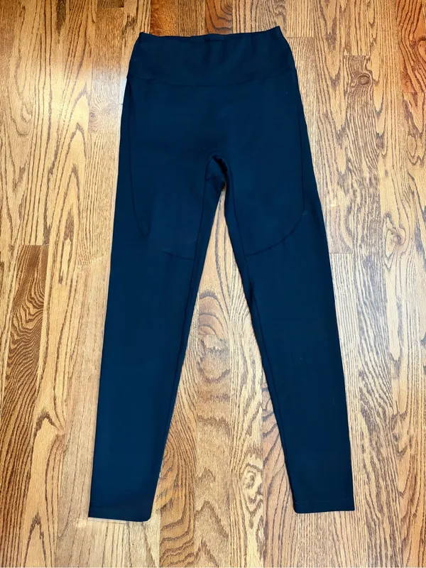 Fanka Beyond Nude Black Leggings – High Rise Yoga & Activewear L - Image 4