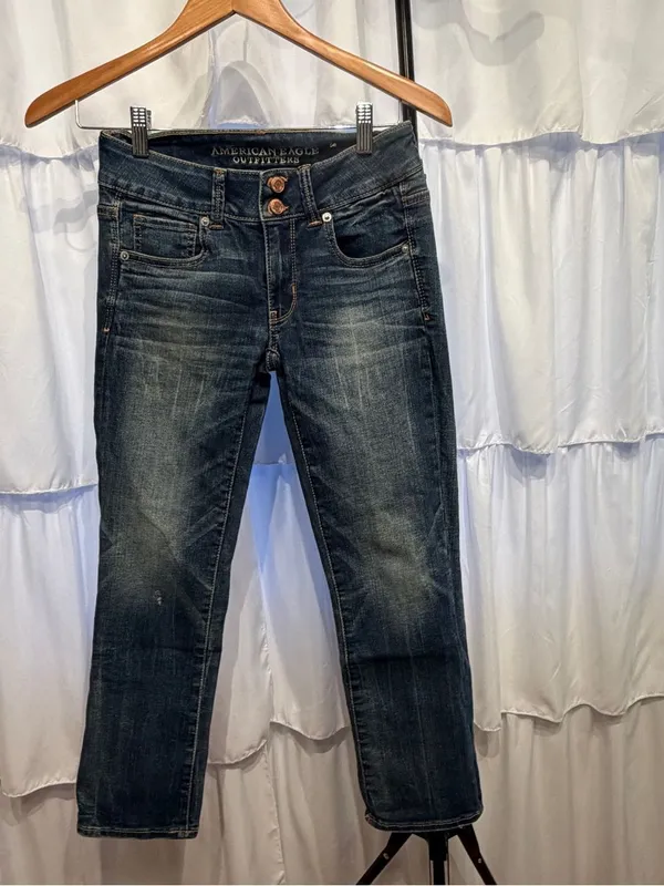 American Eagle Outfitters Juniors Dark Blue Cropped Slim Straight Jeans Size 0 - Image 3