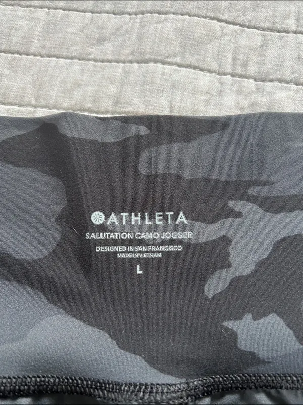 Athleta Salutation camo, gray, black jogger nylon comfy high rise pants L - Image 6