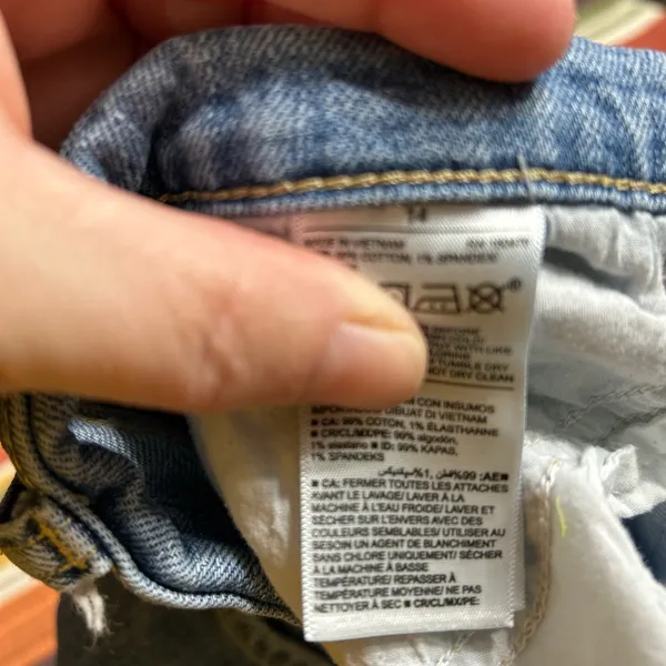 Old Navy Mid-Rise Distressed Jeans – Women’s Size 14 - Image 8