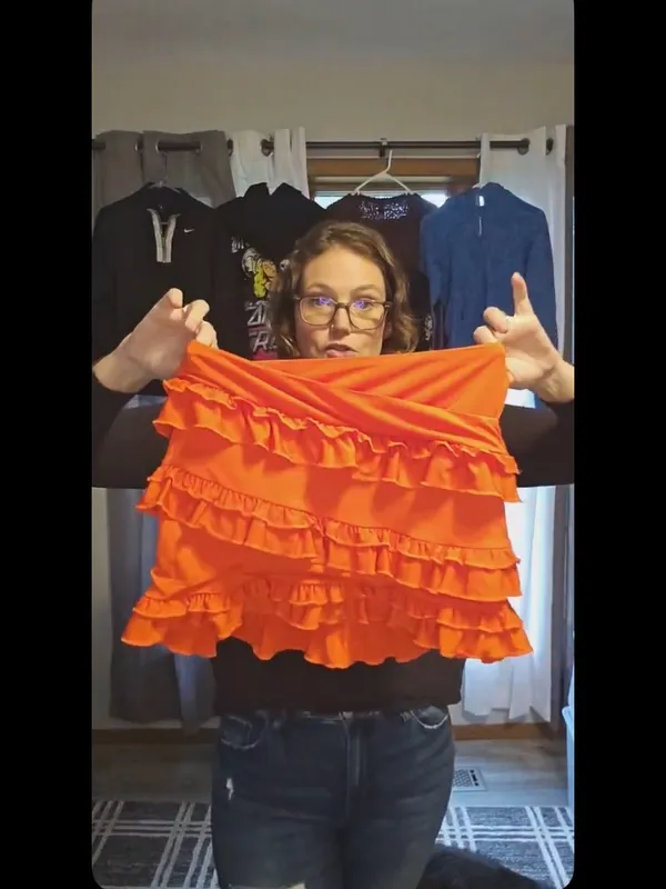 White Fox Bright Orange skirt - S - Image 4