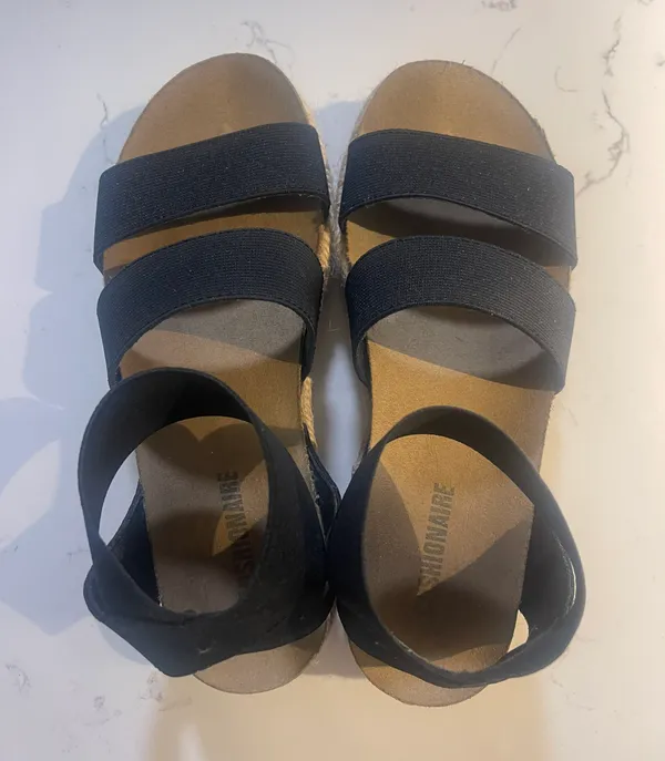 Cushionare Mandy Stretch Platform Sandal - Image 5