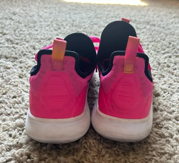 Nike Running Shoes - Image 3