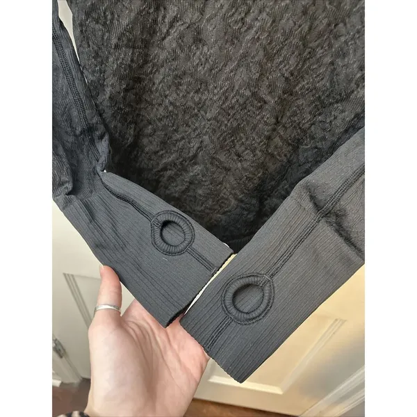 Lululemon Rest Less Pullover Black Textured Long Sleeve Crewneck Top Size XXXS - Image 4