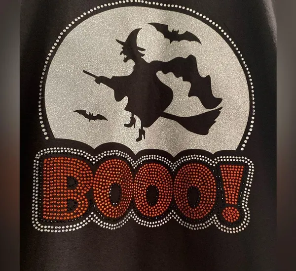 Hanes Women Halloween Black T-shirt Short Sleeve Top Witch BOO Rhinestones M Medium - Image 2