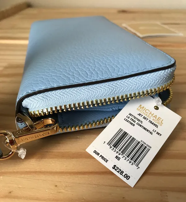 Michael Kors Wallet - Image 7