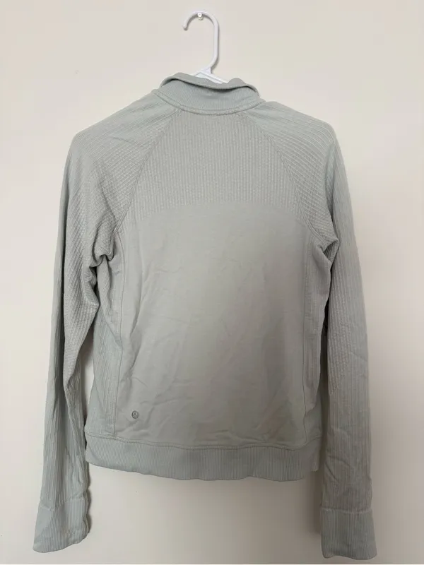 Lululemon half-zip sweater - Image 4