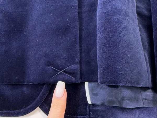 Context Tailored Velvet Blazer in Dark Blue Size 10 NWOT - Image 9