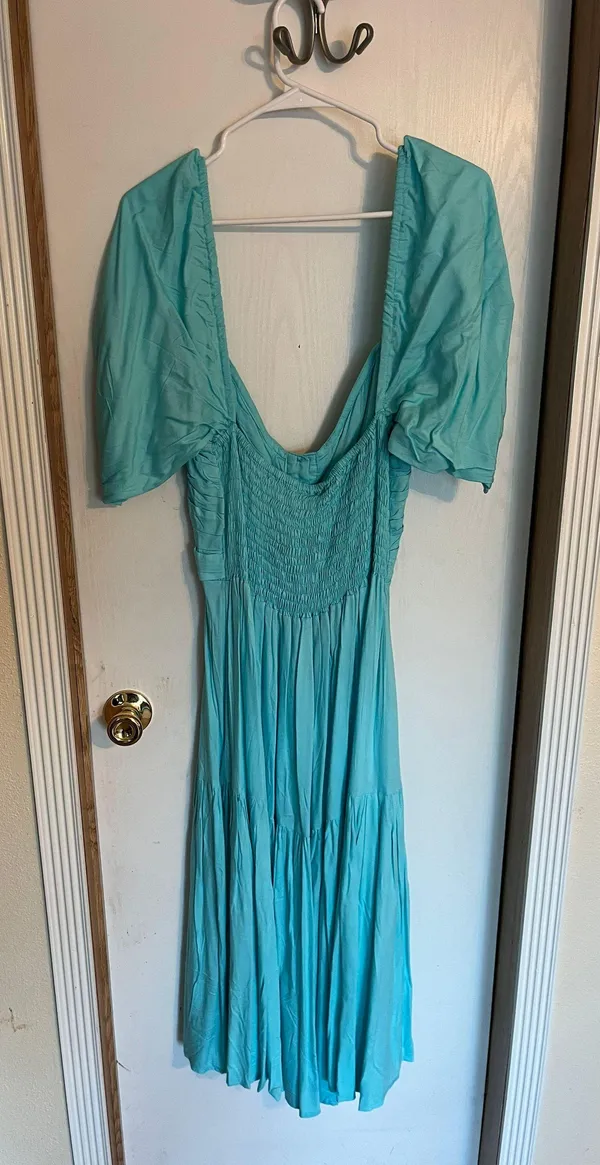 e.l.f. Brand New & Never Worn Smocked Blue Dress - Image 9