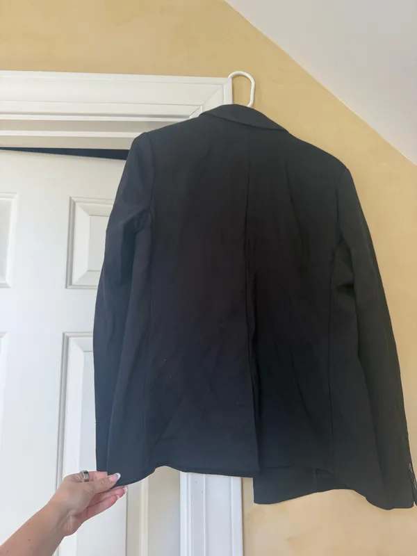 Old Navy Black Blazer Jacket - Image 3