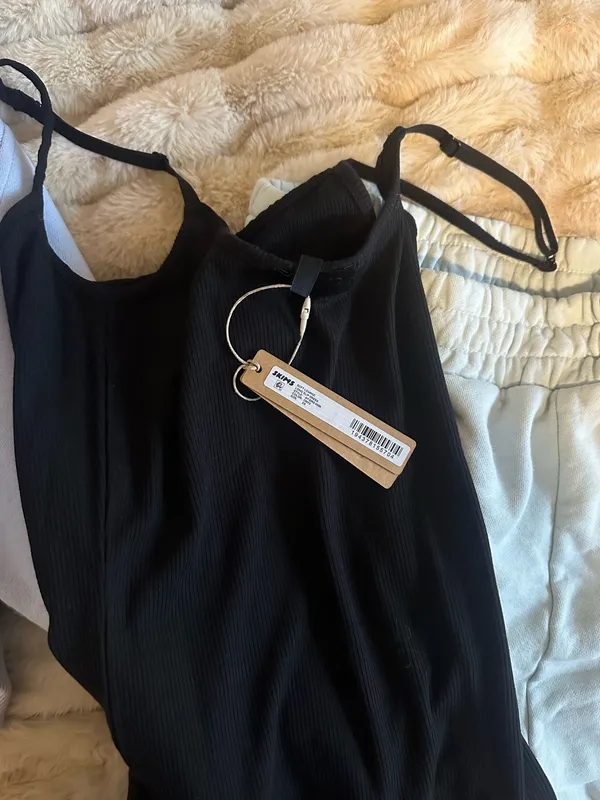 SKIMS Dress - Image 3