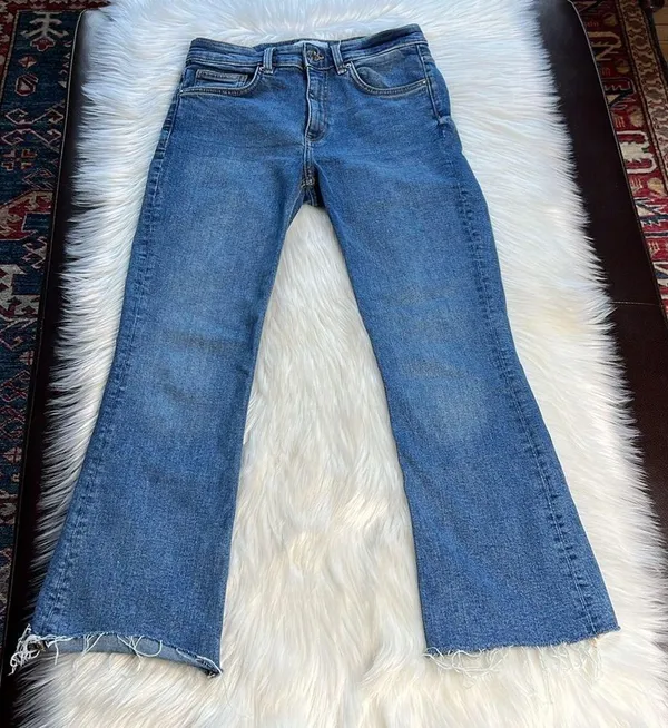 ZARA Cropped Flare Jeans - Image 2