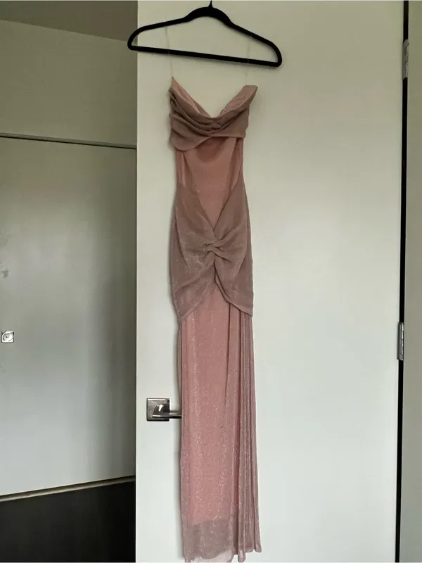 Strapless Dusty Pink Maxi Dress with Twist Front - Image 2