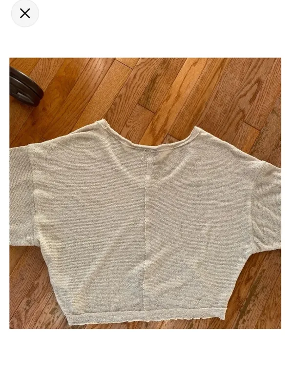 Urban Outfitters beige sweater - Image 8
