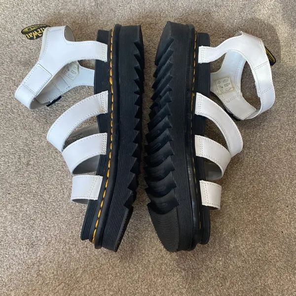 Dr. Martens Blaire White Strappy Gladiator Platform Sandals Size 10 - Image 4