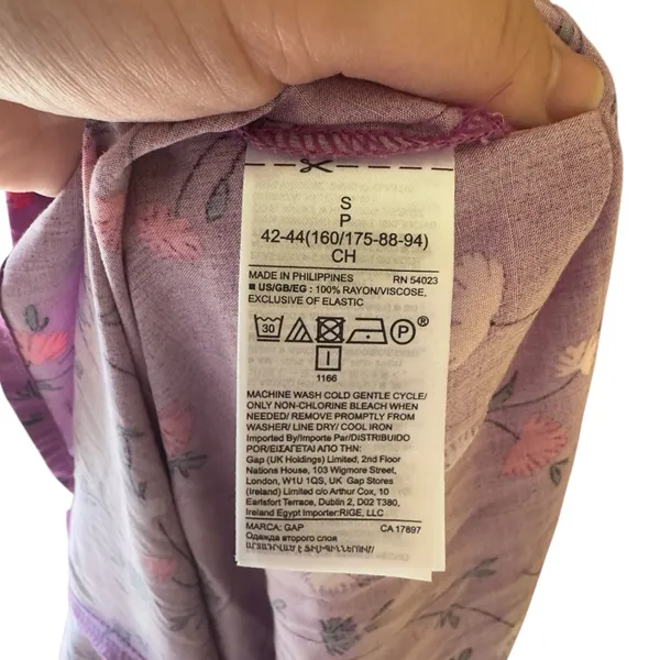 GAP Purple Floral Midi Dress Smocked‎ Bodice Adjustable Straps Small - Image 6