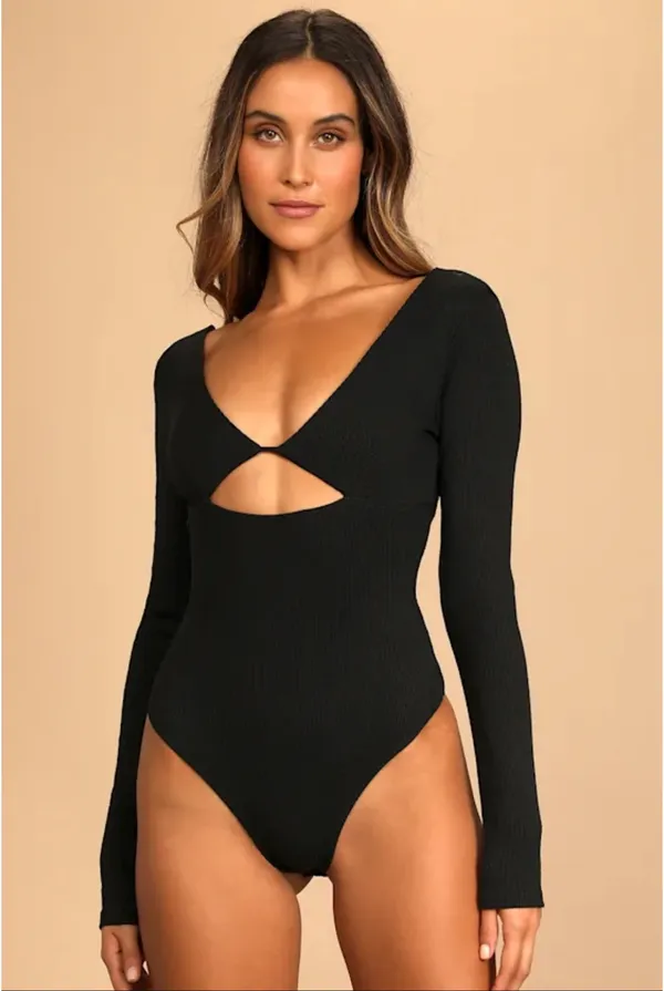 Lulus long sleeve black bodysuit with cutout - Image 3