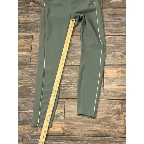 Wilo‎ The Label Sage Green Ribbed High Waisted Leggings White Piping Size Medium - Image 8