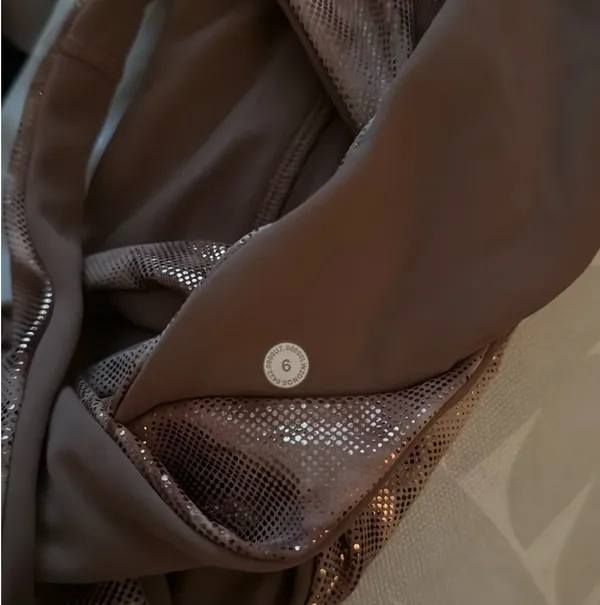 Lululemon Align Reversible Bra Light Support A/B - Image 5