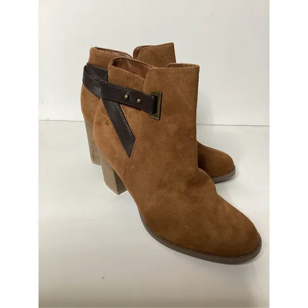 Diba brown ankle boots. Size 8. Retails $75 Brown - Image 5