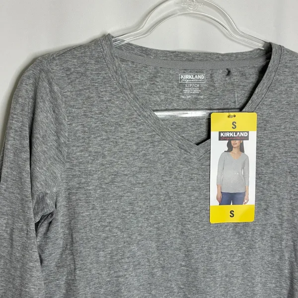 Kirkland Signature Gray 3/4 Sleeve V- Neck Slub Tee 100% Cotton NWT Womens Small - Image 2