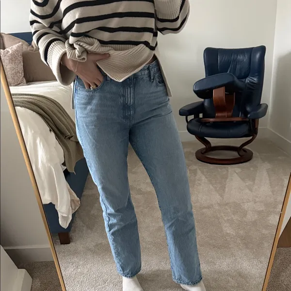 Madewell ‘90s straight Classic Blue light wash Women's Jeans size 29! - Image 3