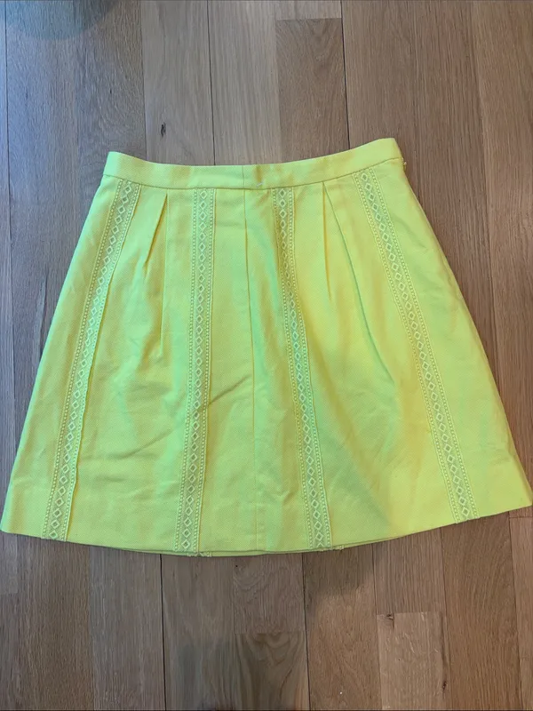 J. Crew Miniskirt Lemon Yellow Eyelet Lace Size 2 - Image 3