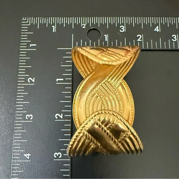 Vintage AVON Moroccan Weave Wide Cuff Chunky Statement Gold Tone Bangle Bracelet - Image 11
