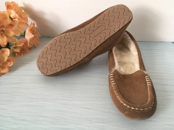 Moccasin Slippers, Size 7 - Image 3