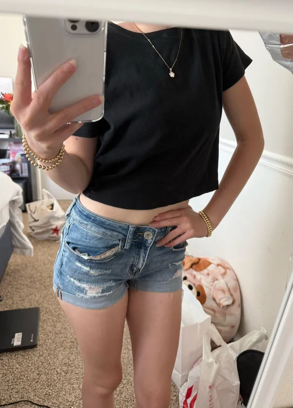 Black Hollister Baby Tee - Image 2