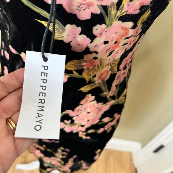 NWT PEPPERMAYO Floral Velvet Burnout Drape neck Mini Dress Size 6 - Image 7
