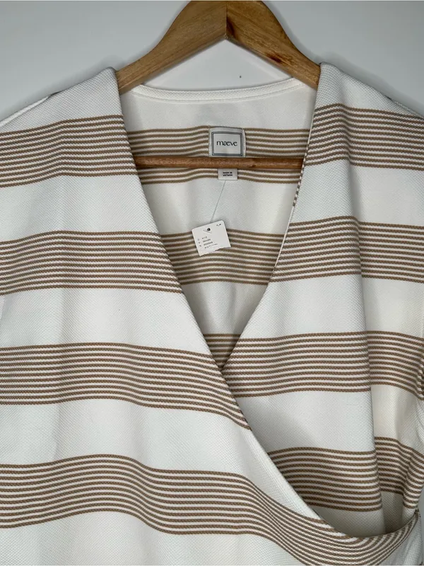 Maeve Anthropologie NWT Striped V-Neck Faux Wrap Sleeveless Top Size Large - Image 4