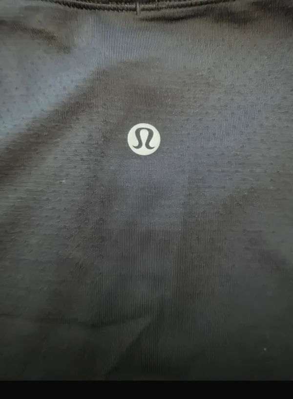 Lululemon Women’s Size 4 Black Seamless Athletic Tank Top - Image 6